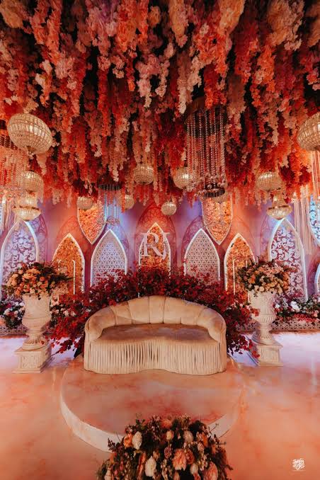 elegant-wedding-stage-decoration